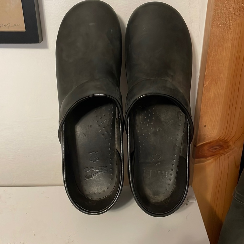Mens Dansko size 43 (US 10)